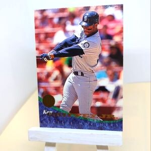 1994 Donruss Baseball Ken Griffey Jr. Card #368